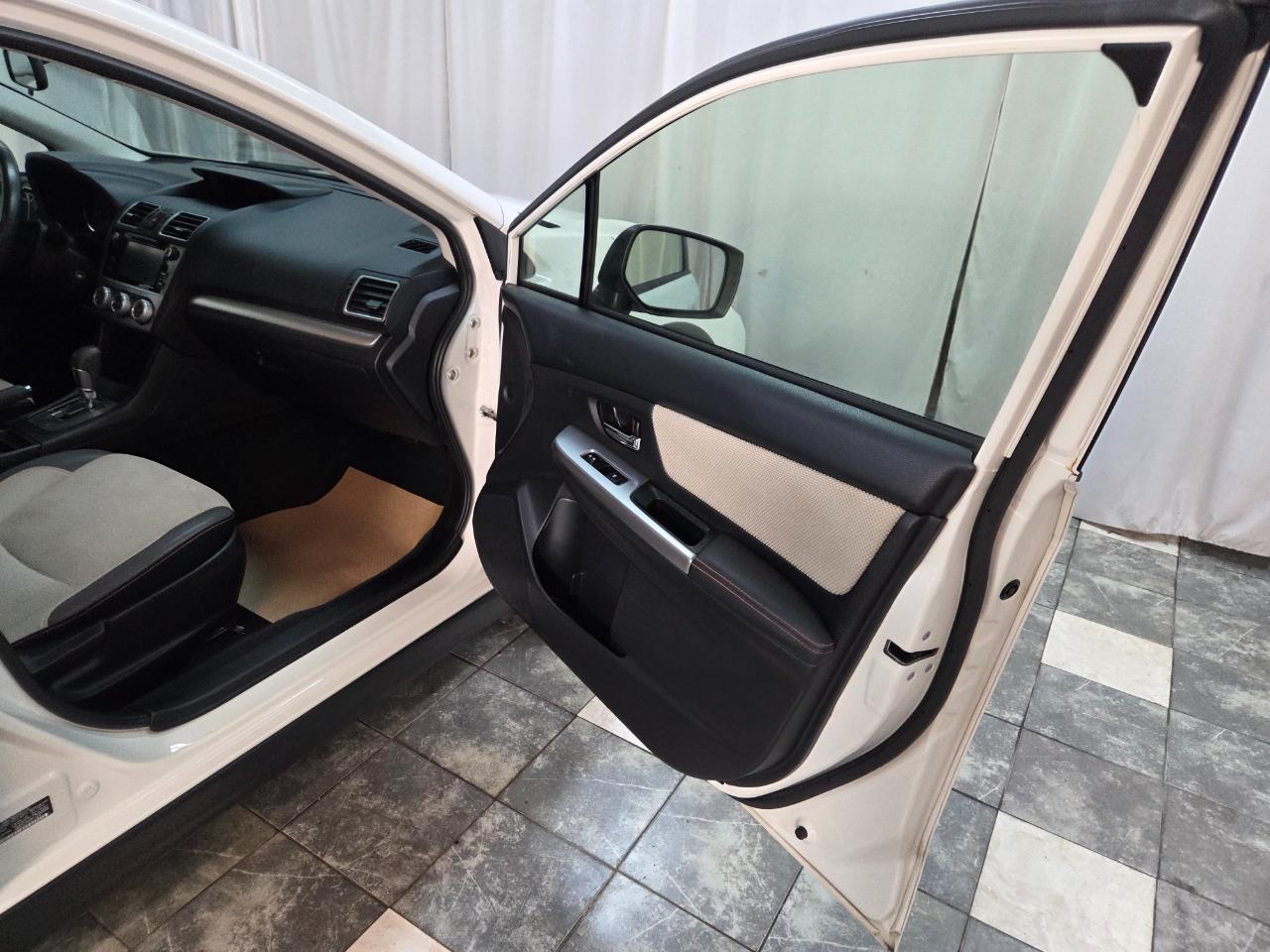 Subaru Crosstrek 2.0i Premium CVT 2016