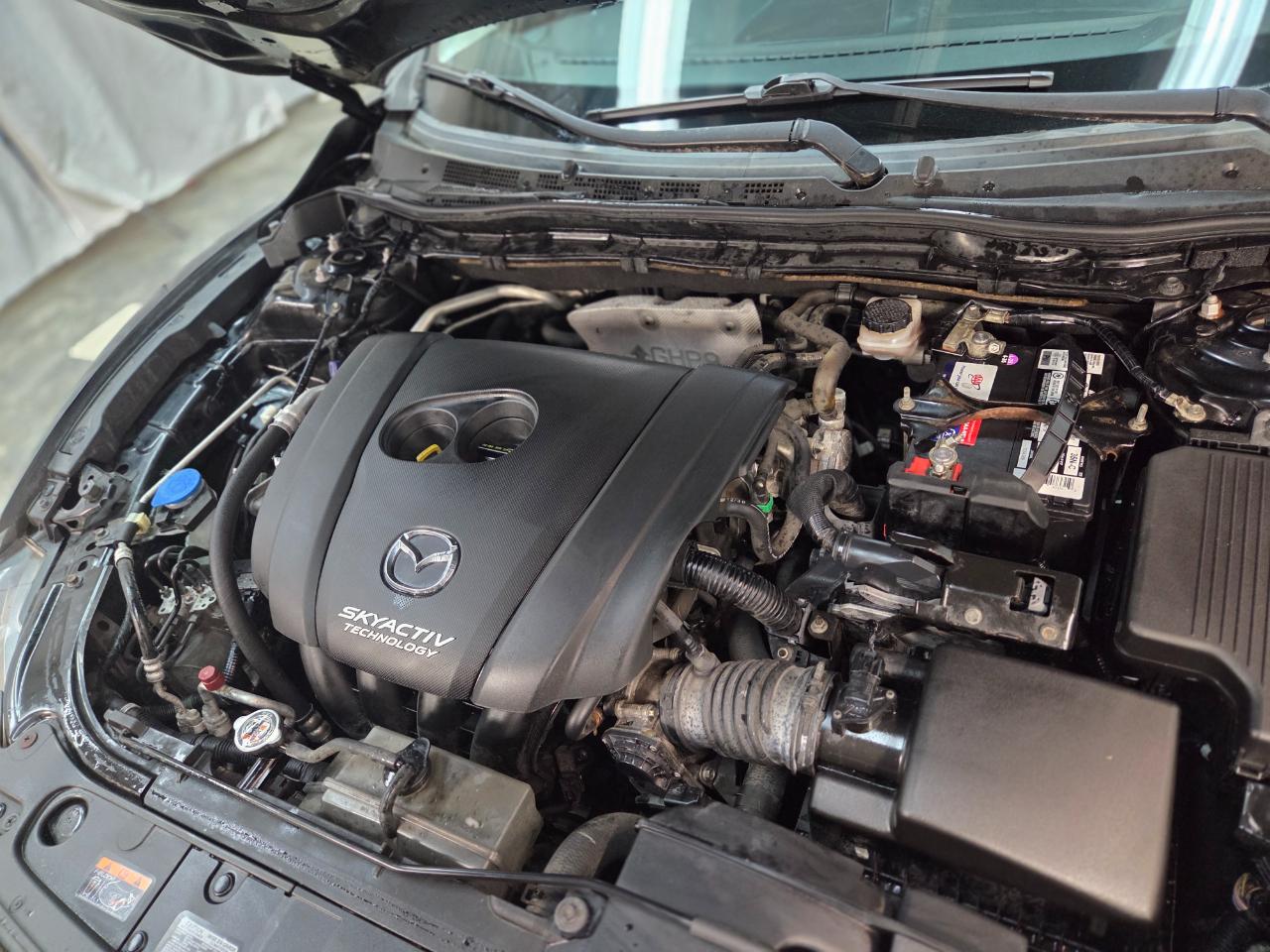 Mazda MAZDA6 i Grand Touring 2015