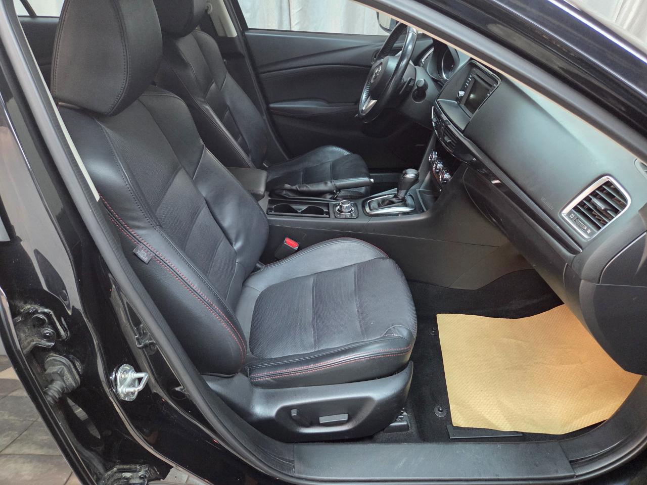 Mazda MAZDA6 i Grand Touring 2015