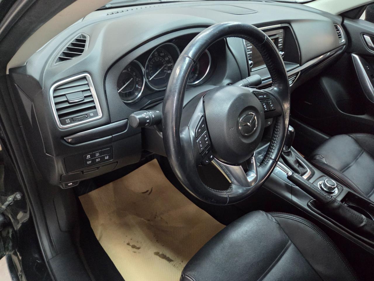 Mazda MAZDA6 i Grand Touring 2015