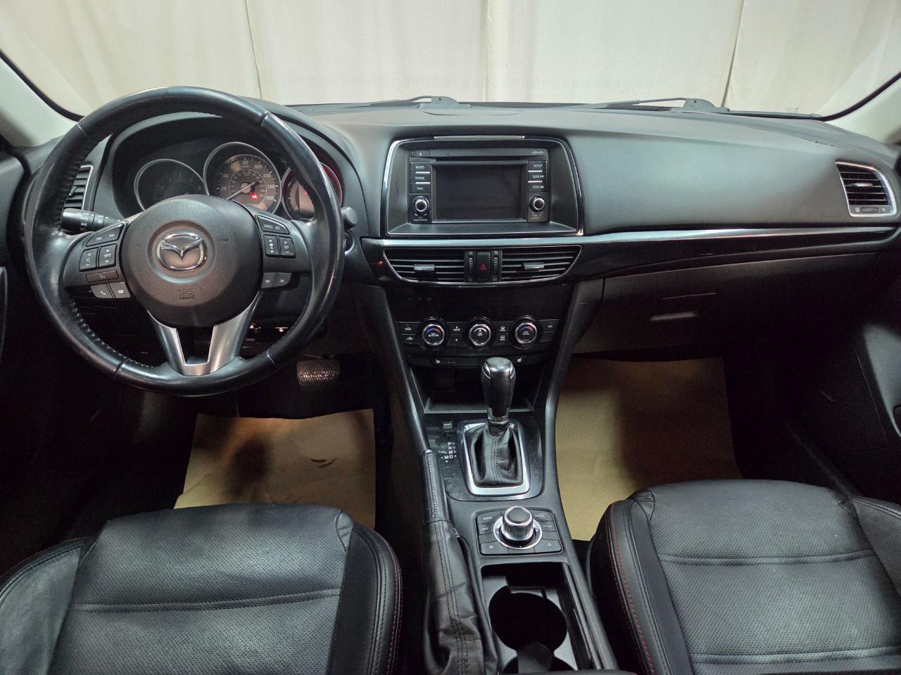 Mazda MAZDA6 i Grand Touring 2015