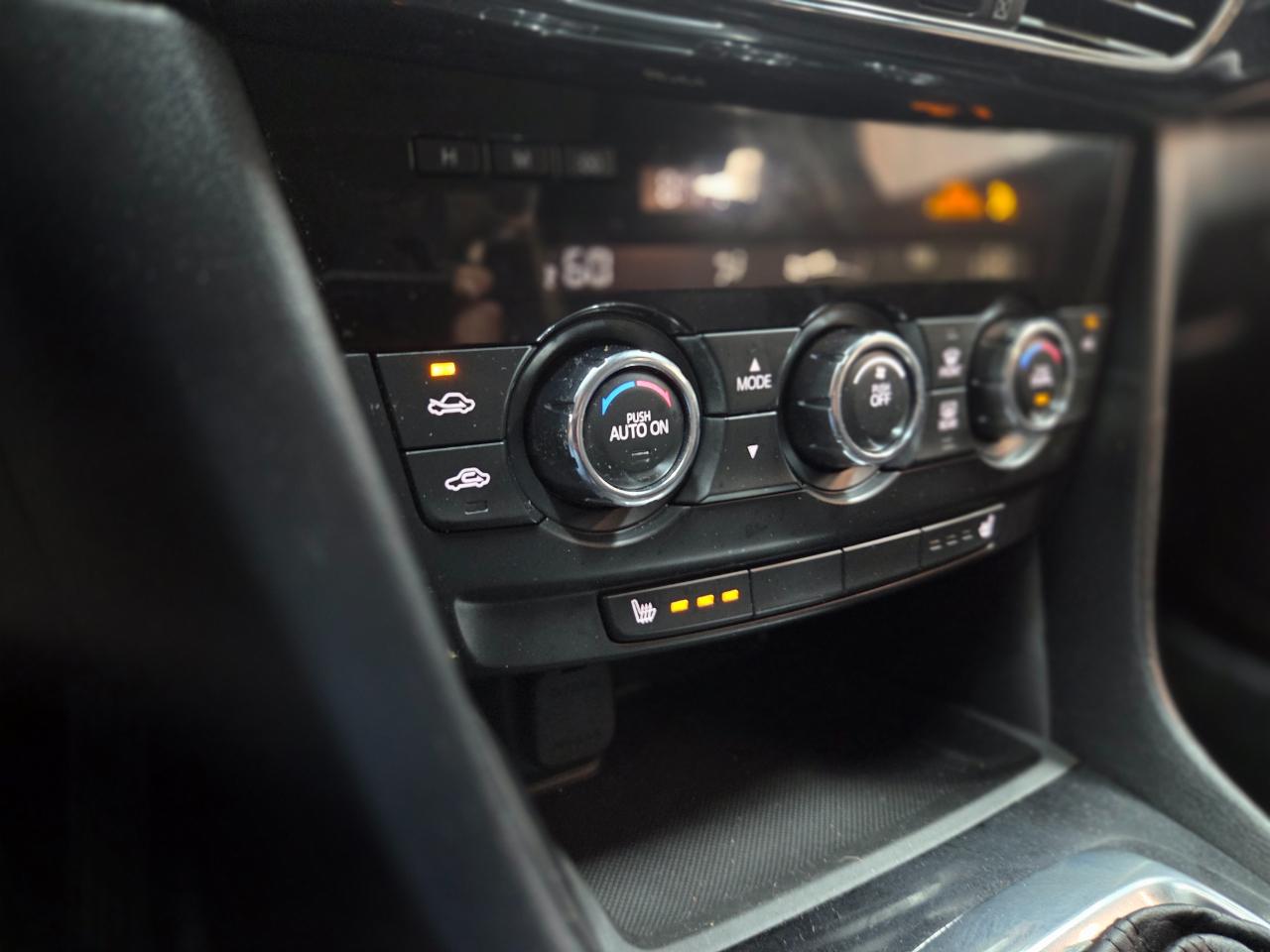 Mazda MAZDA6 i Grand Touring 2015