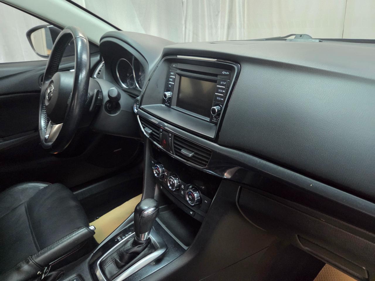 Mazda MAZDA6 i Grand Touring 2015