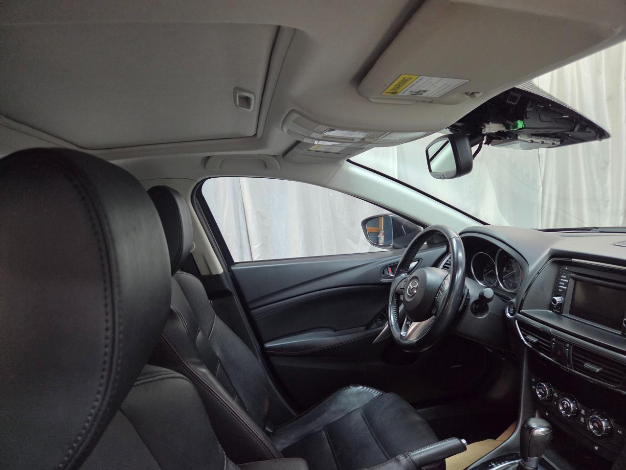 Mazda MAZDA6 i Grand Touring 2015