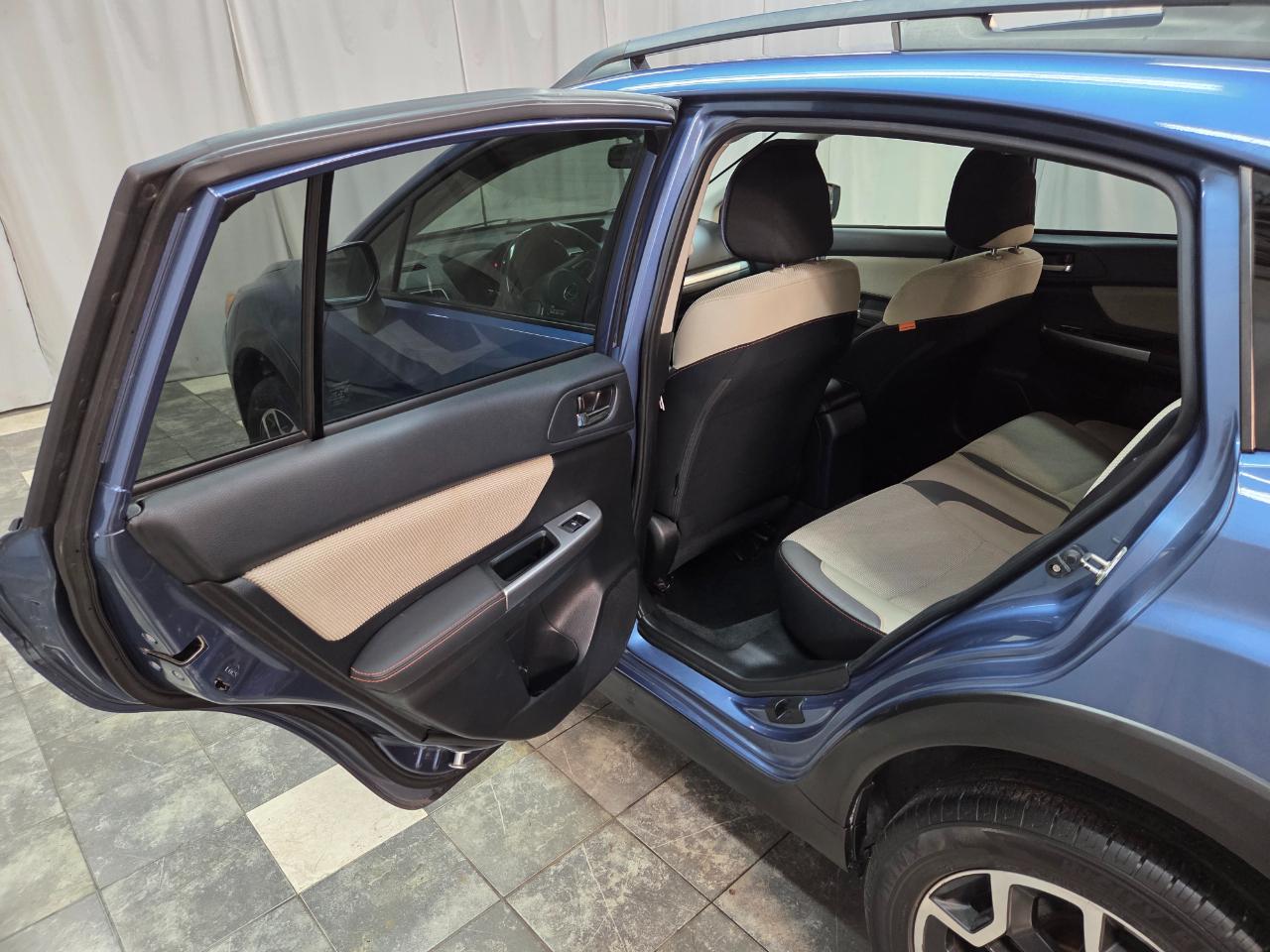 Subaru Crosstrek 2.0i Premium CVT 2017