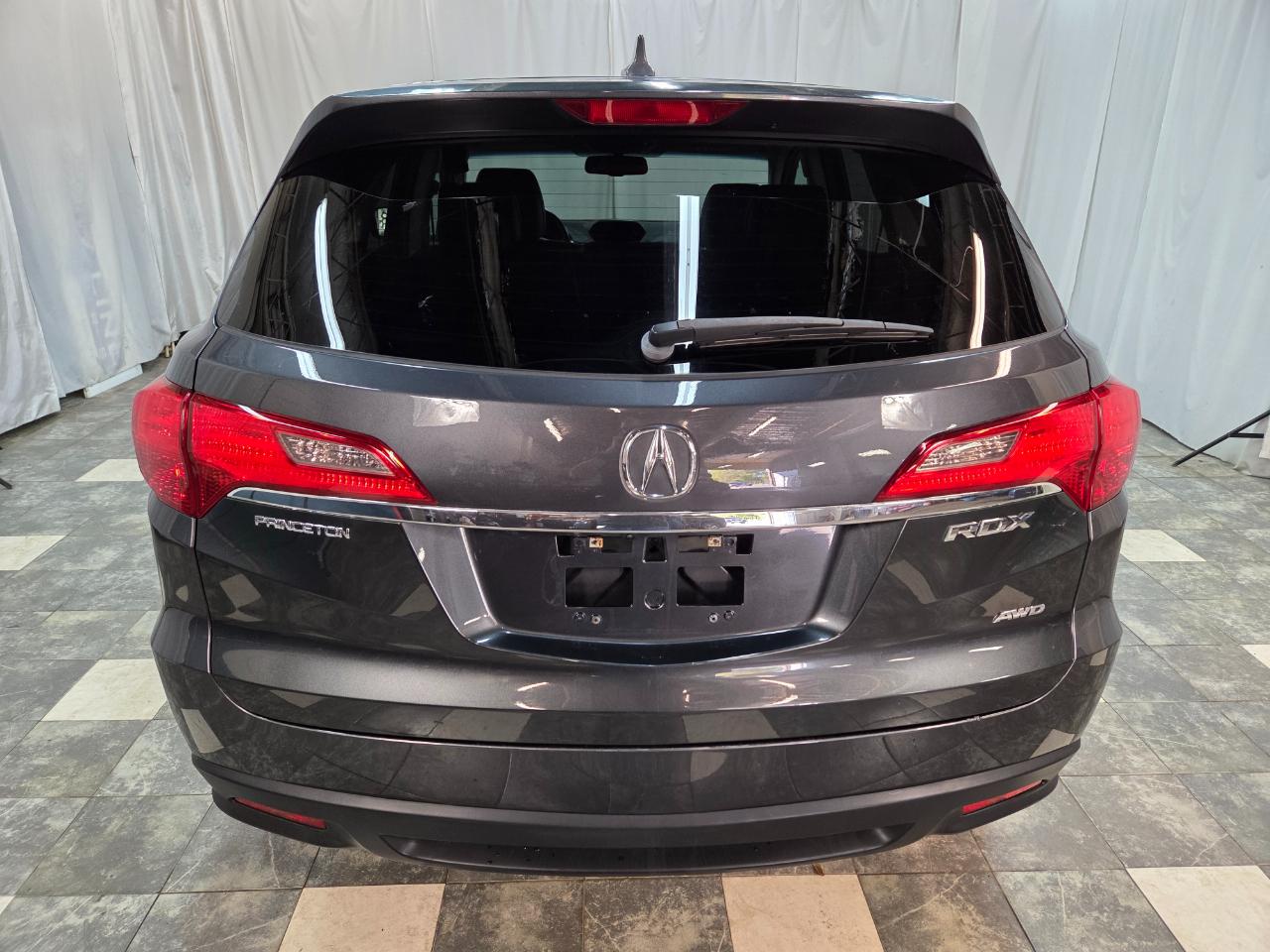 Acura RDX 6-Spd AT AWD 2014