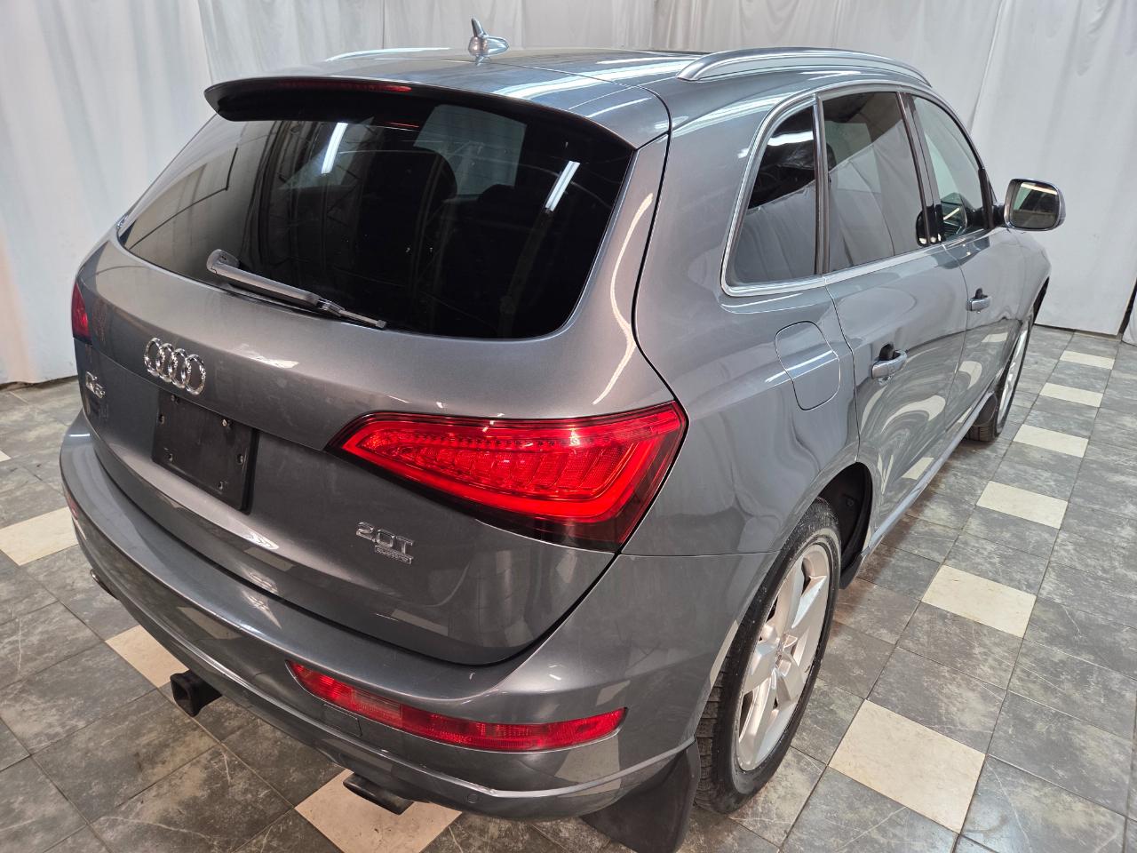 Audi Q5 2.0 quattro Premium 2013