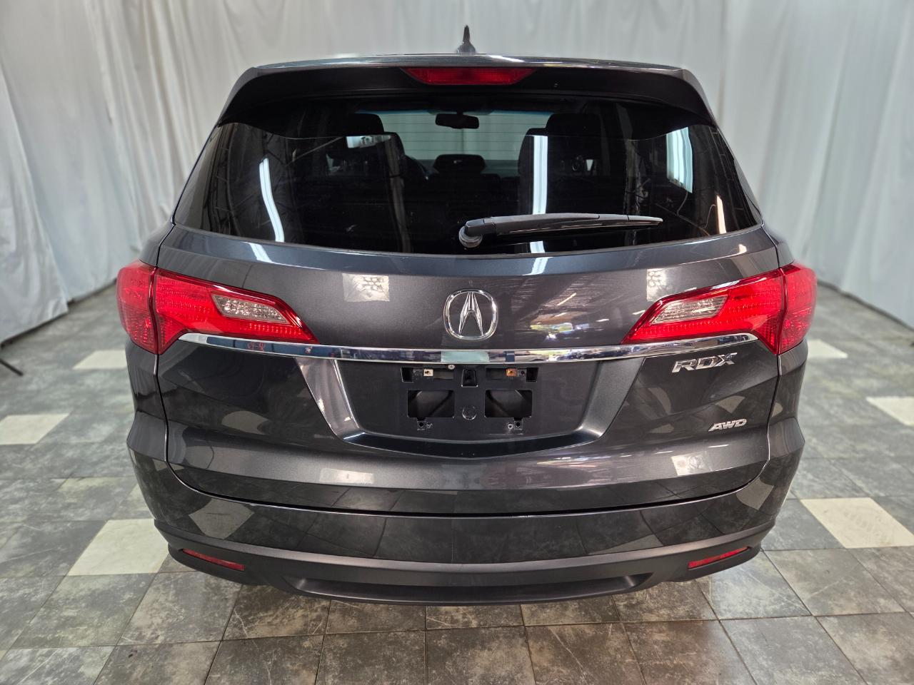 Acura RDX 6-Spd AT AWD w/ Technology Package 2015
