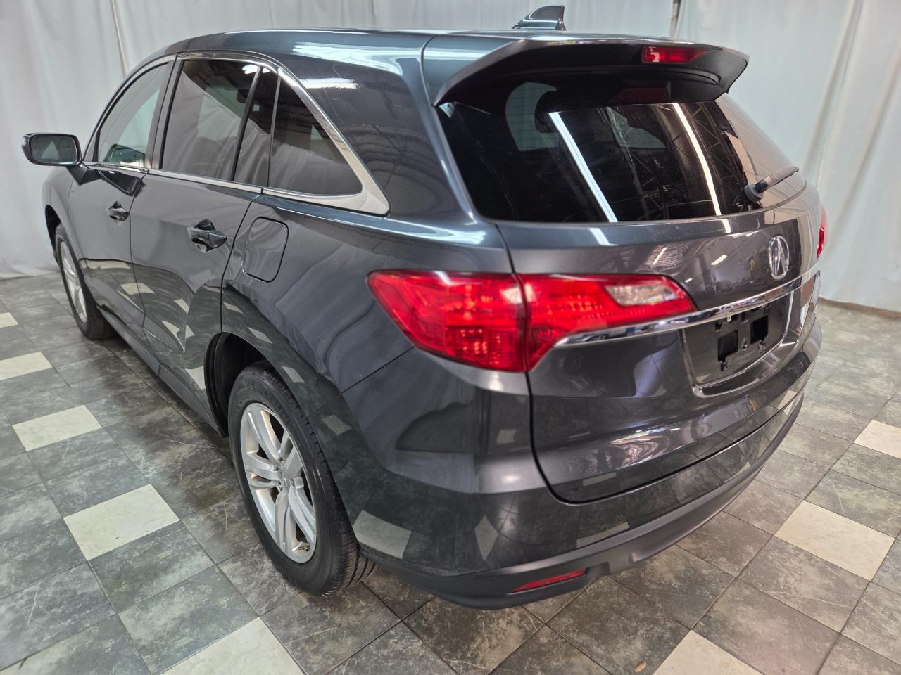 Acura RDX 6-Spd AT AWD w/ Technology Package 2015