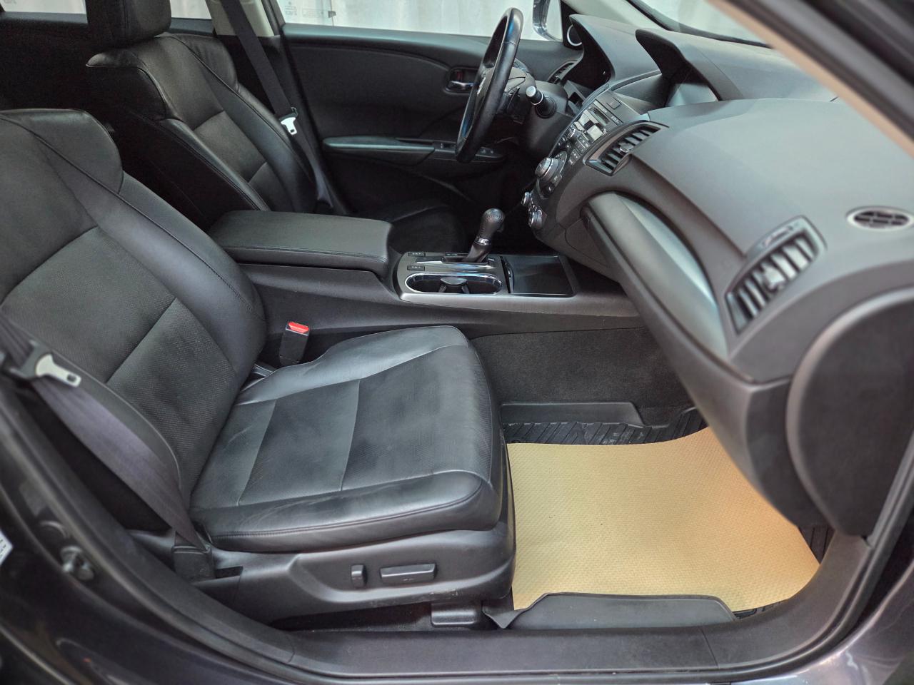 Acura RDX 6-Spd AT AWD w/ Technology Package 2015