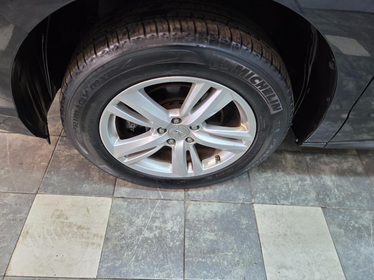Acura RDX 6-Spd AT AWD w/ Technology Package 2015