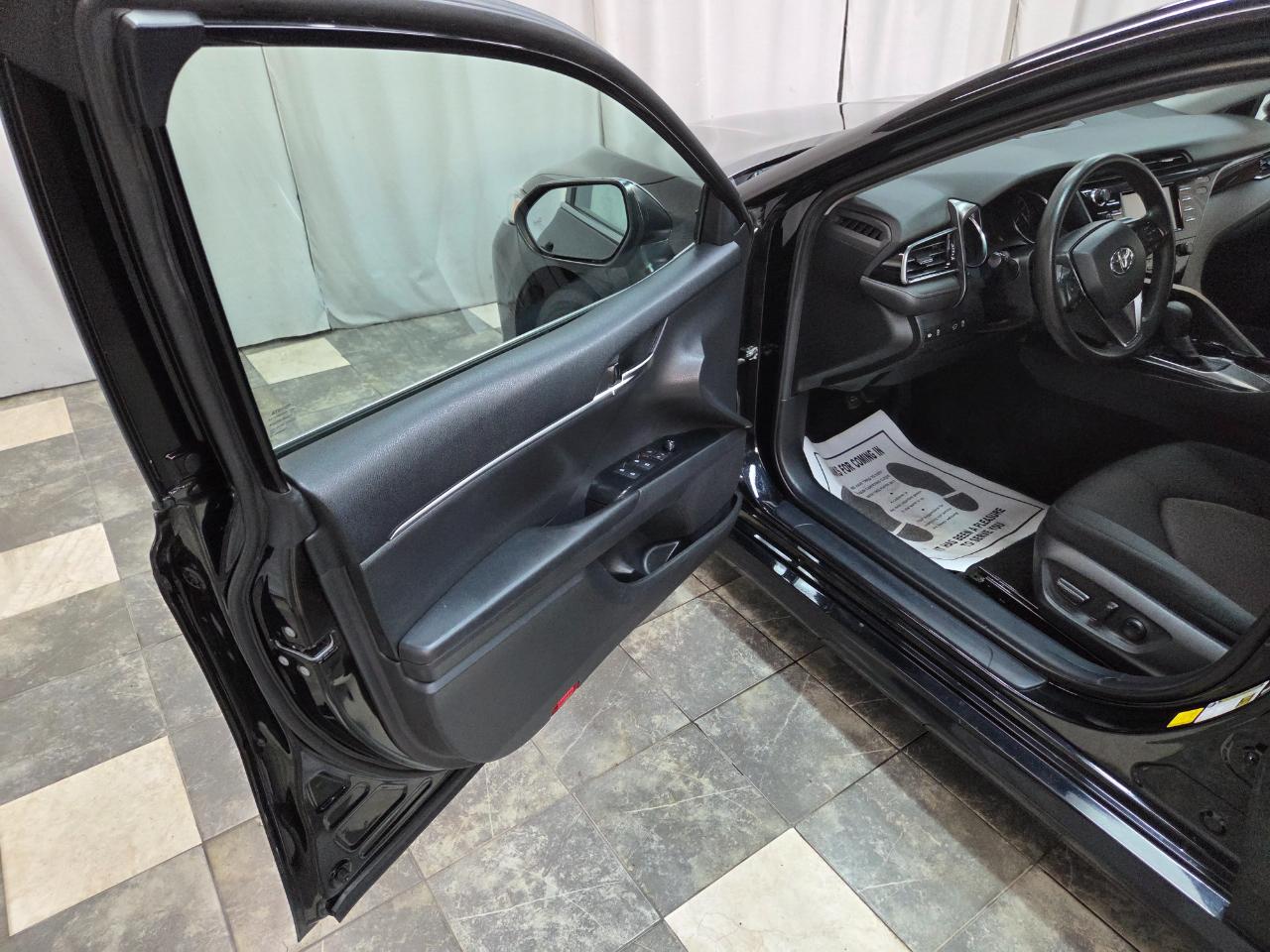 Toyota Camry LE 2020