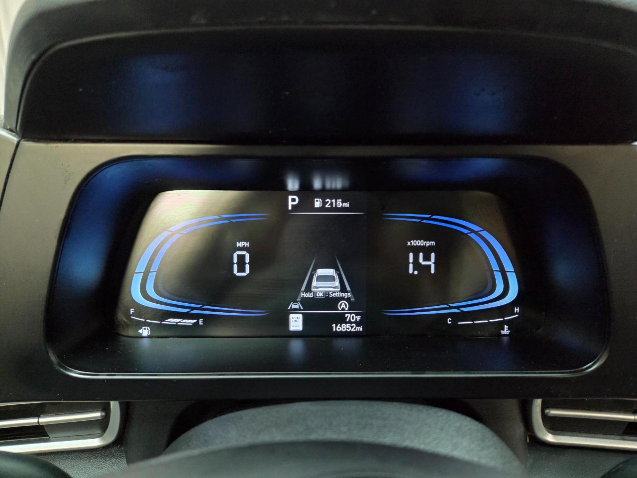 Hyundai Elantra SE 2024