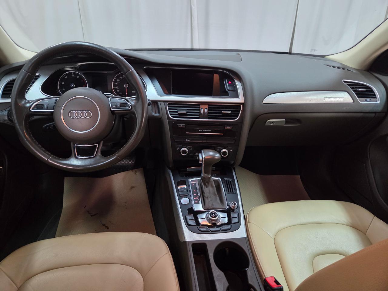 Audi A4 2.0T Sedan quattro Tiptronic 2015