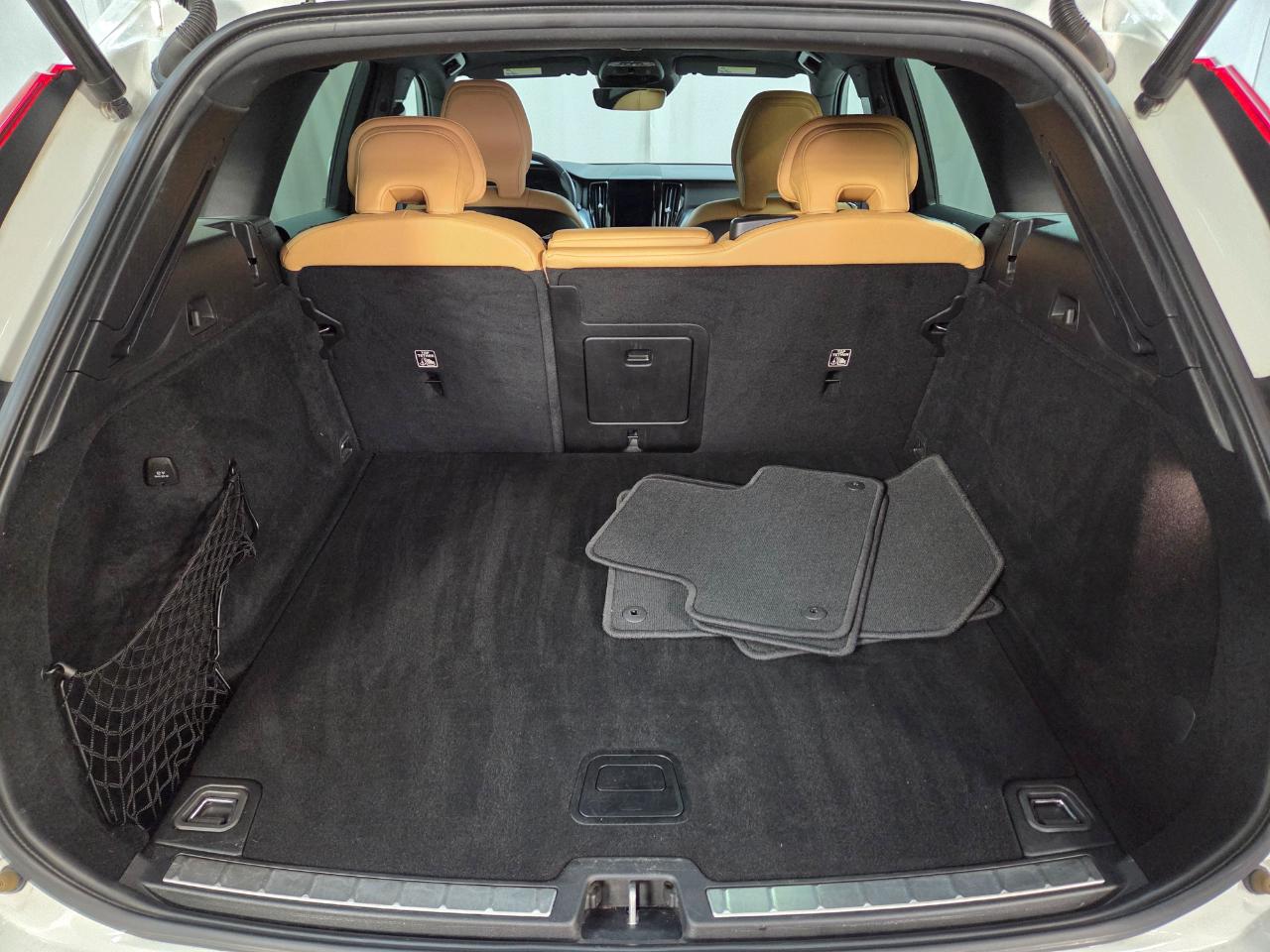Volvo XC60 T6 Momentum AWD 2020