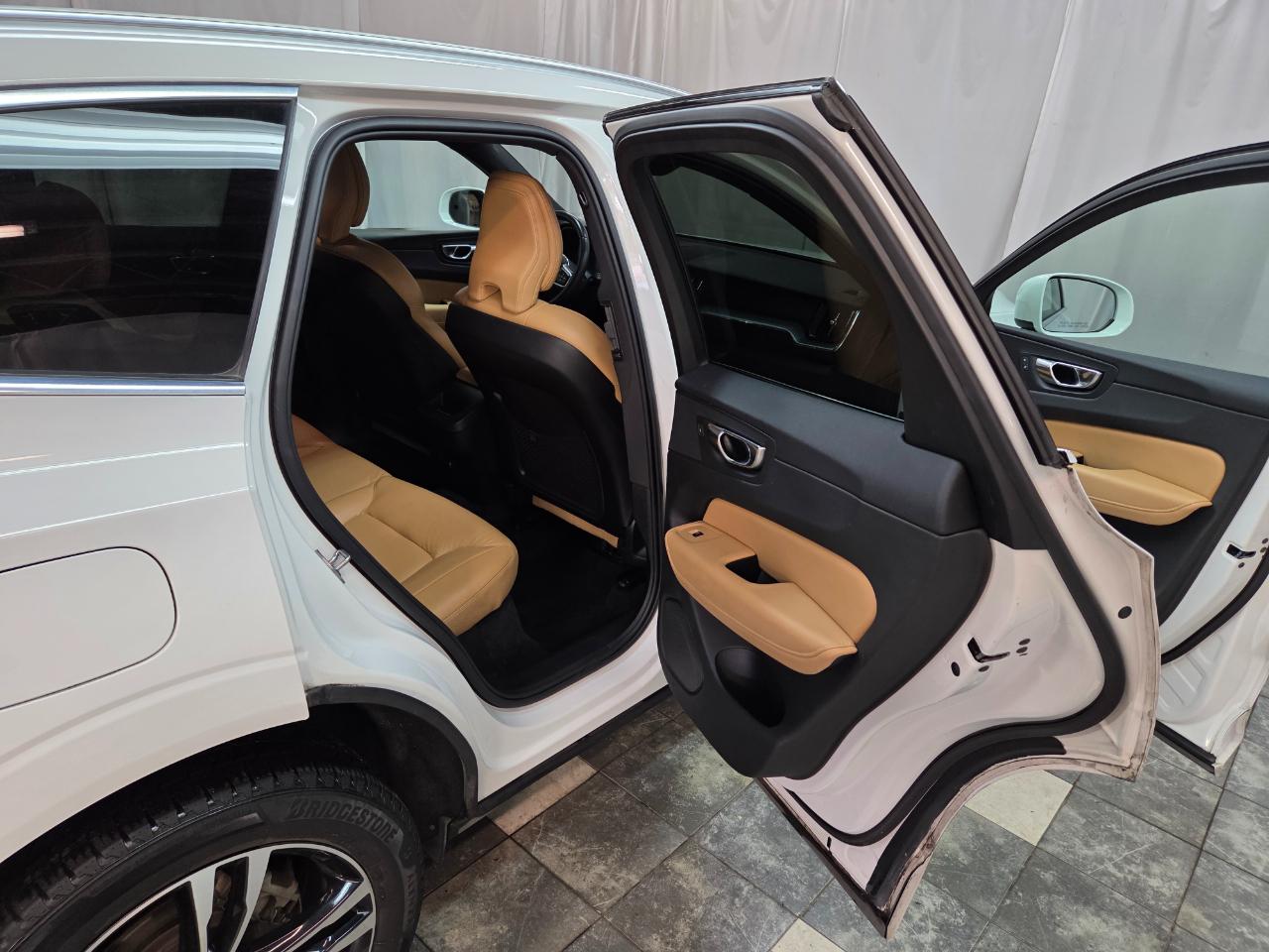 Volvo XC60 T6 Momentum AWD 2020