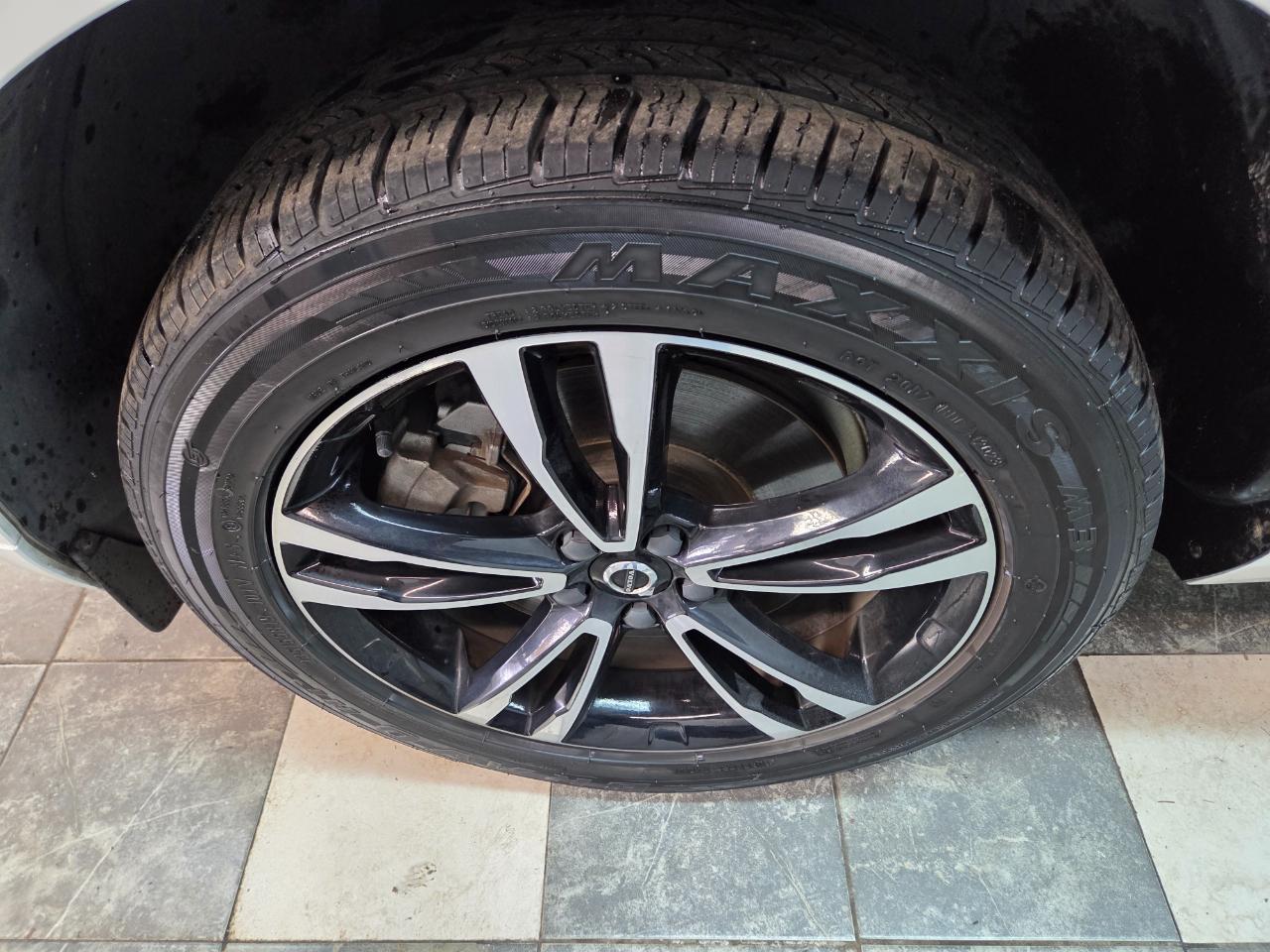 Volvo XC60 T6 Momentum AWD 2020