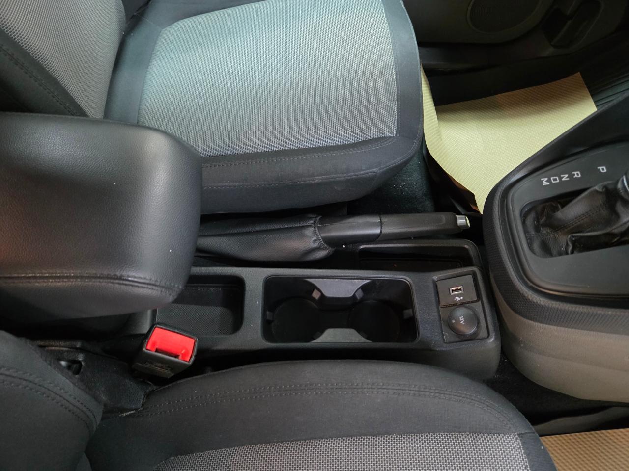 Ford Transit Connect Wagon XL w/Rear Liftgate LWB 2022