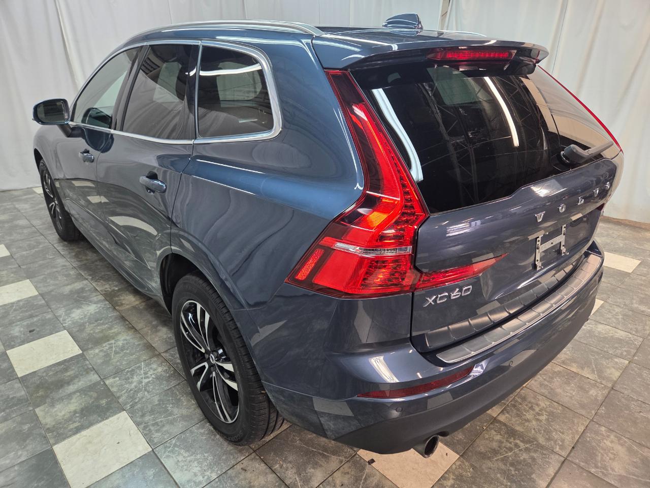 Volvo XC60 T5 Momentum AWD 2020