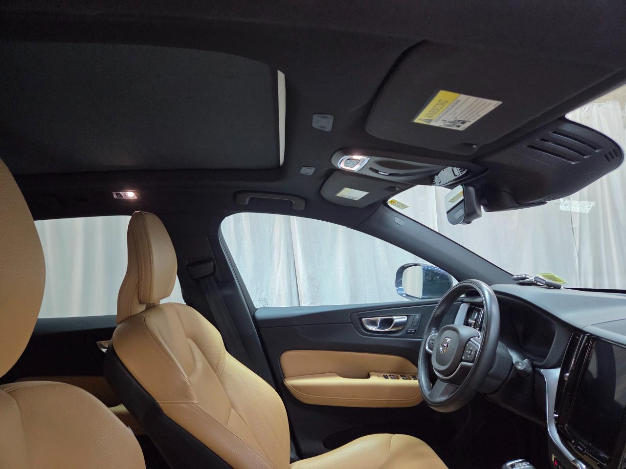 Volvo XC60 T5 Momentum AWD 2020