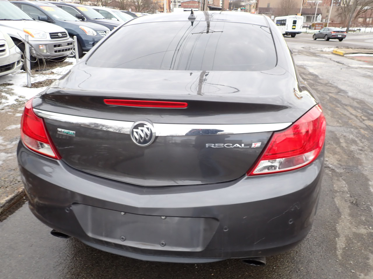 Buick Regal CXL Turbo - 2XT 2011