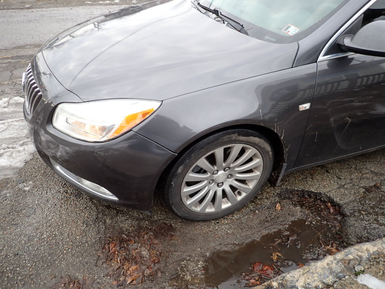 Buick Regal CXL Turbo - 2XT 2011