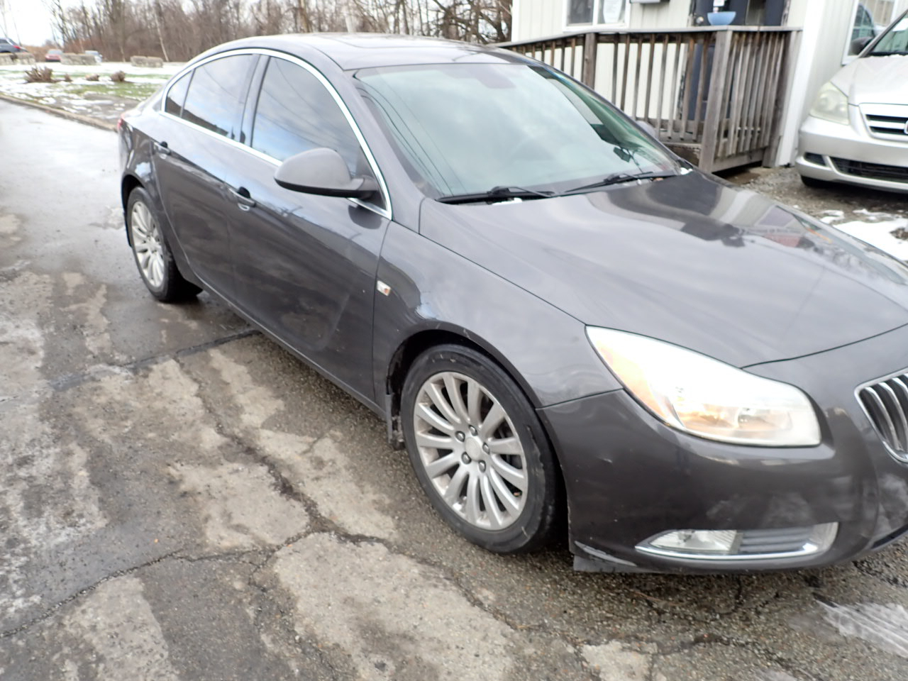 Buick Regal CXL Turbo - 2XT 2011