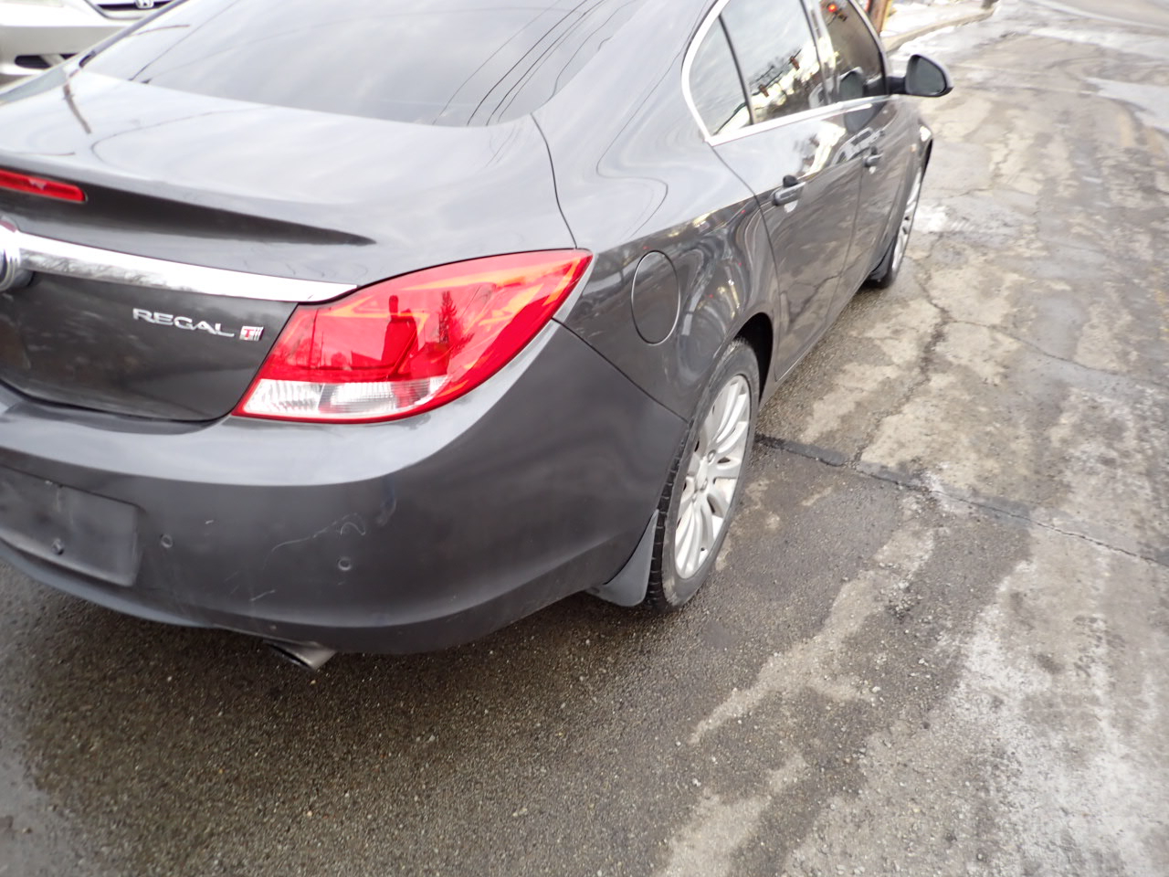 Buick Regal CXL Turbo - 2XT 2011