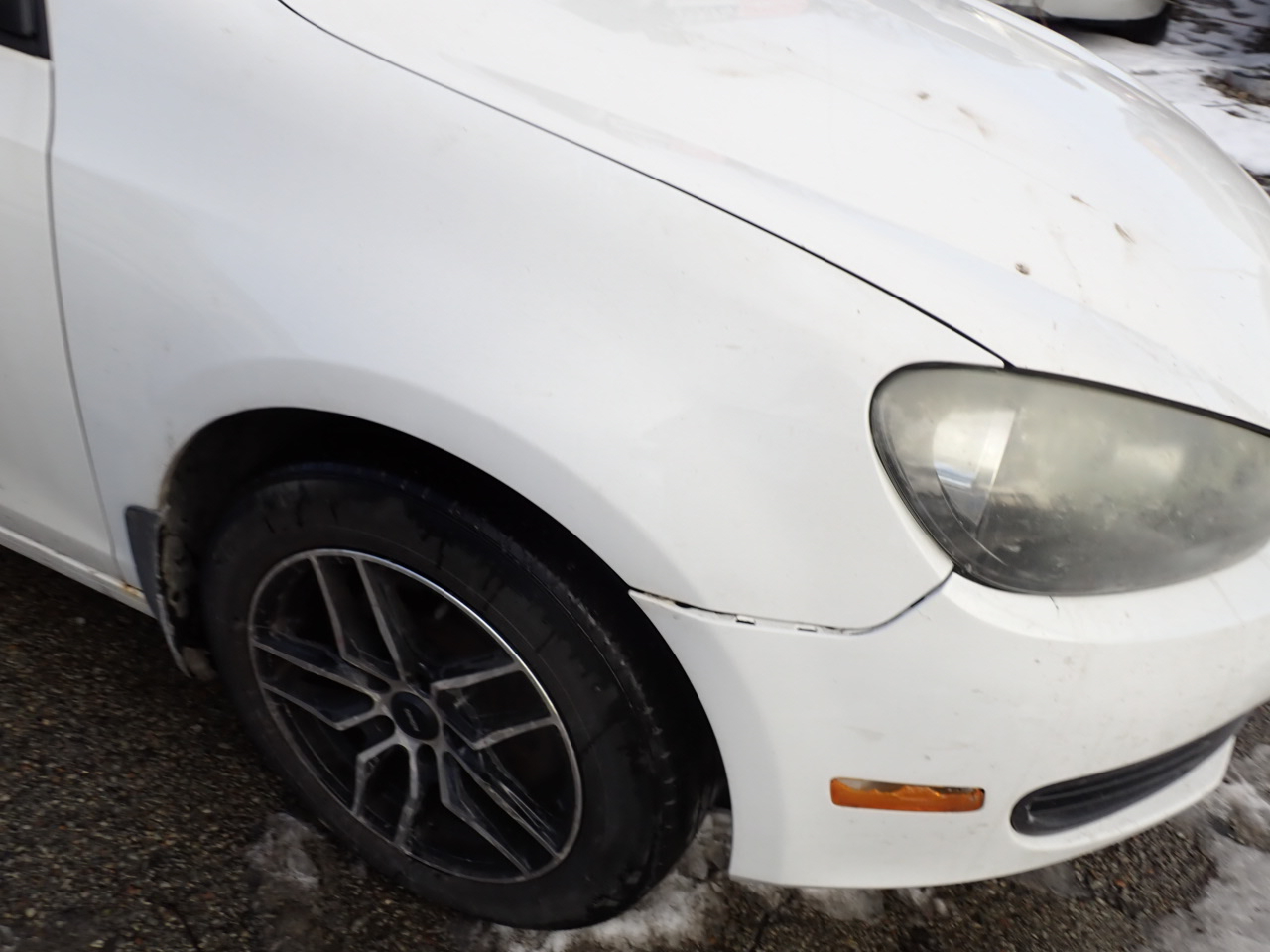 Volkswagen Golf 2.5L Conv & Sunroof 4 Door PZEV 2012