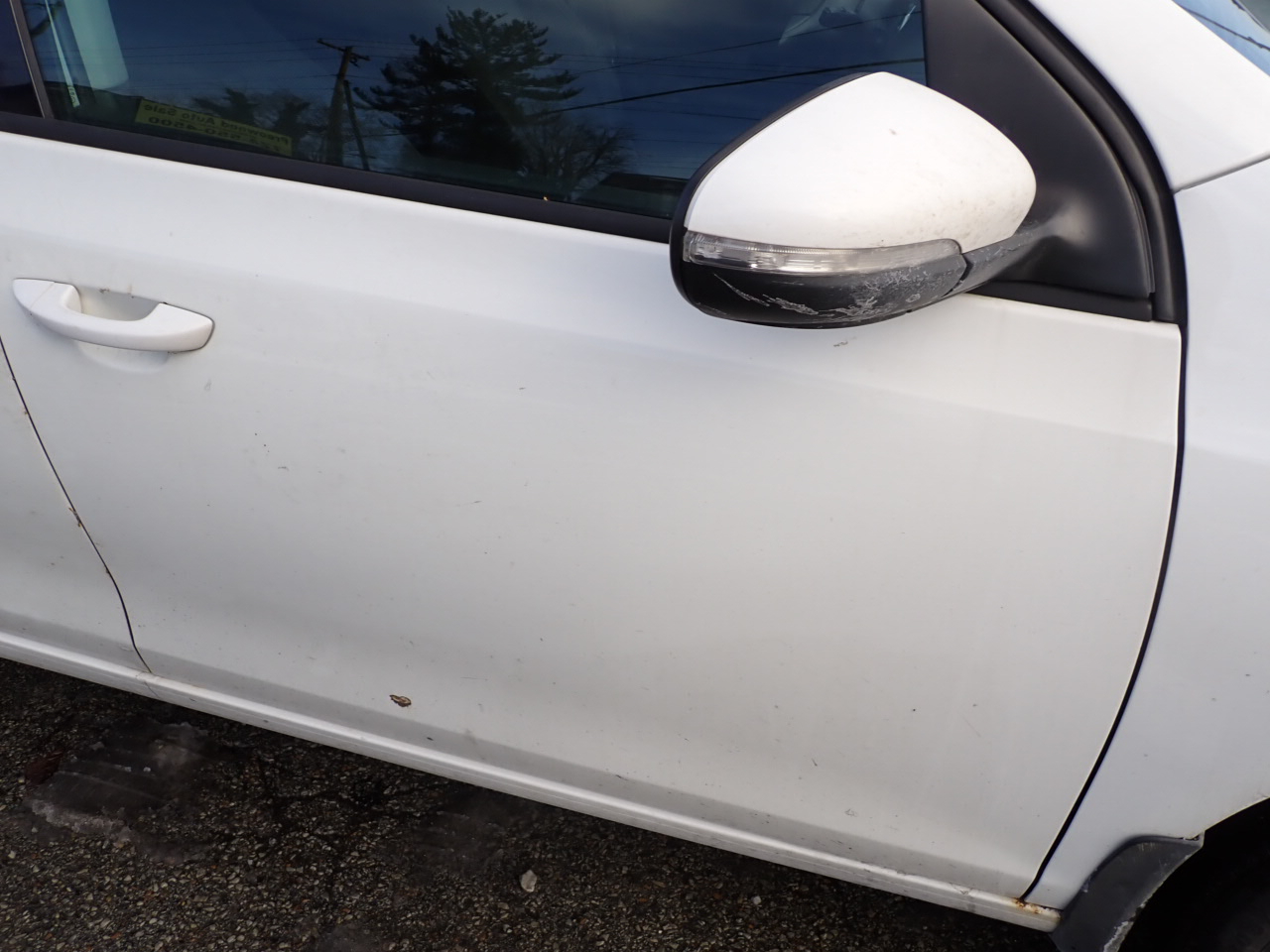 Volkswagen Golf 2.5L Conv & Sunroof 4 Door PZEV 2012