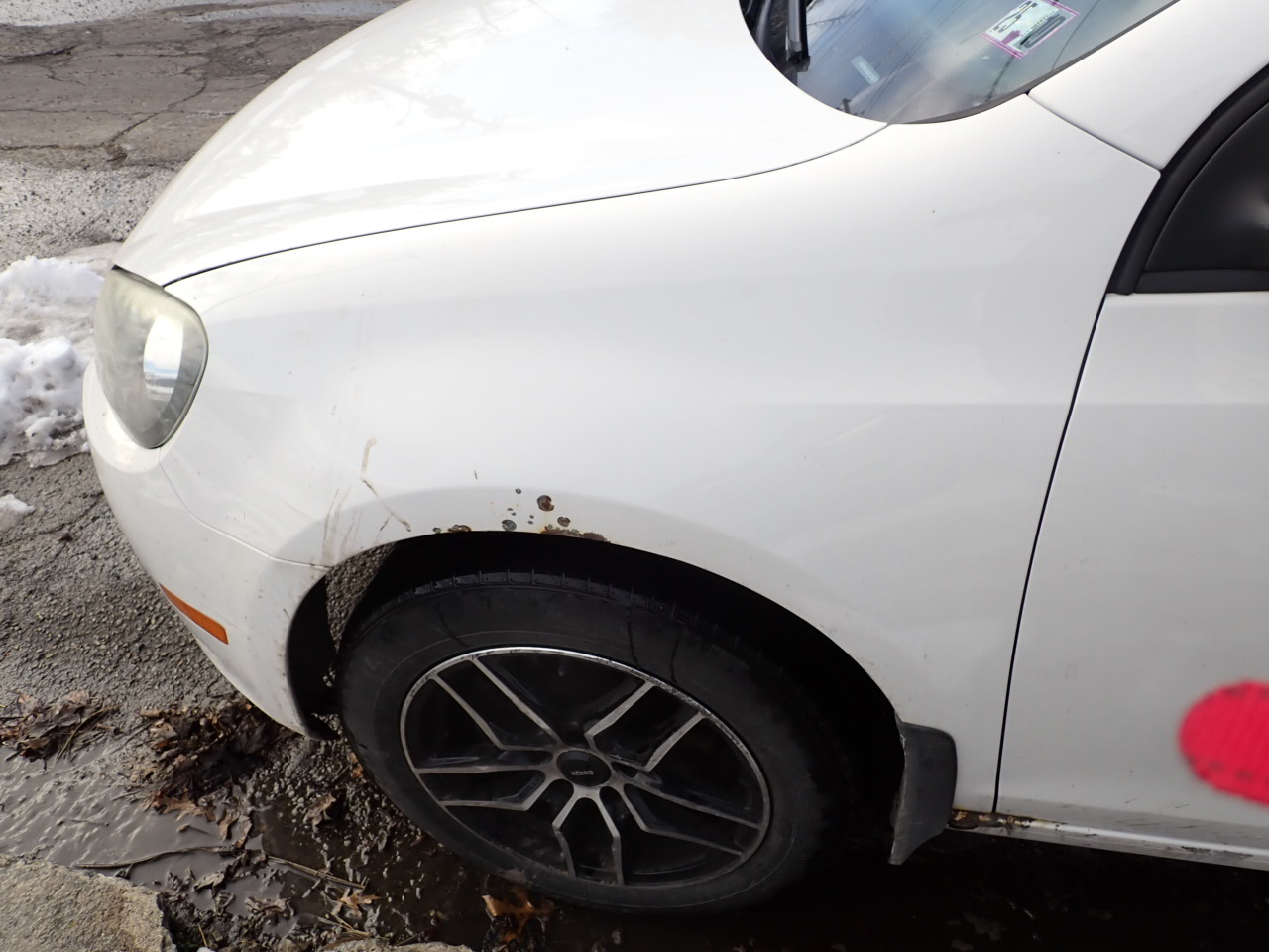 Volkswagen Golf 2.5L Conv & Sunroof 4 Door PZEV 2012