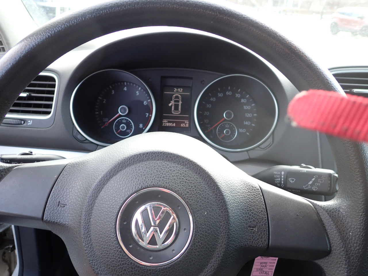 Volkswagen Golf 2.5L Conv & Sunroof 4 Door PZEV 2012