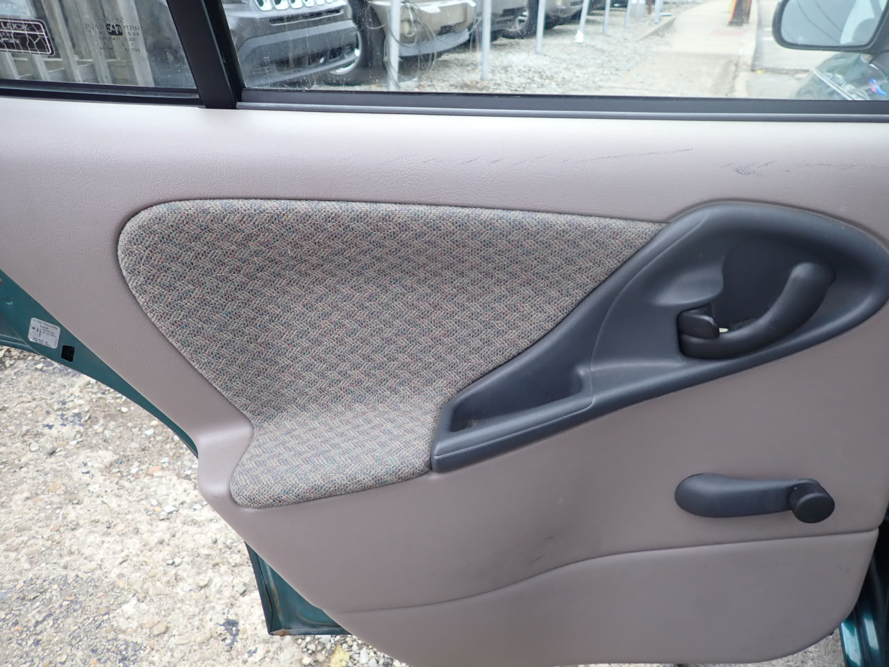 Chevrolet Cavalier Sedan 1998 Chevrolet Cavalier Sedan 1998