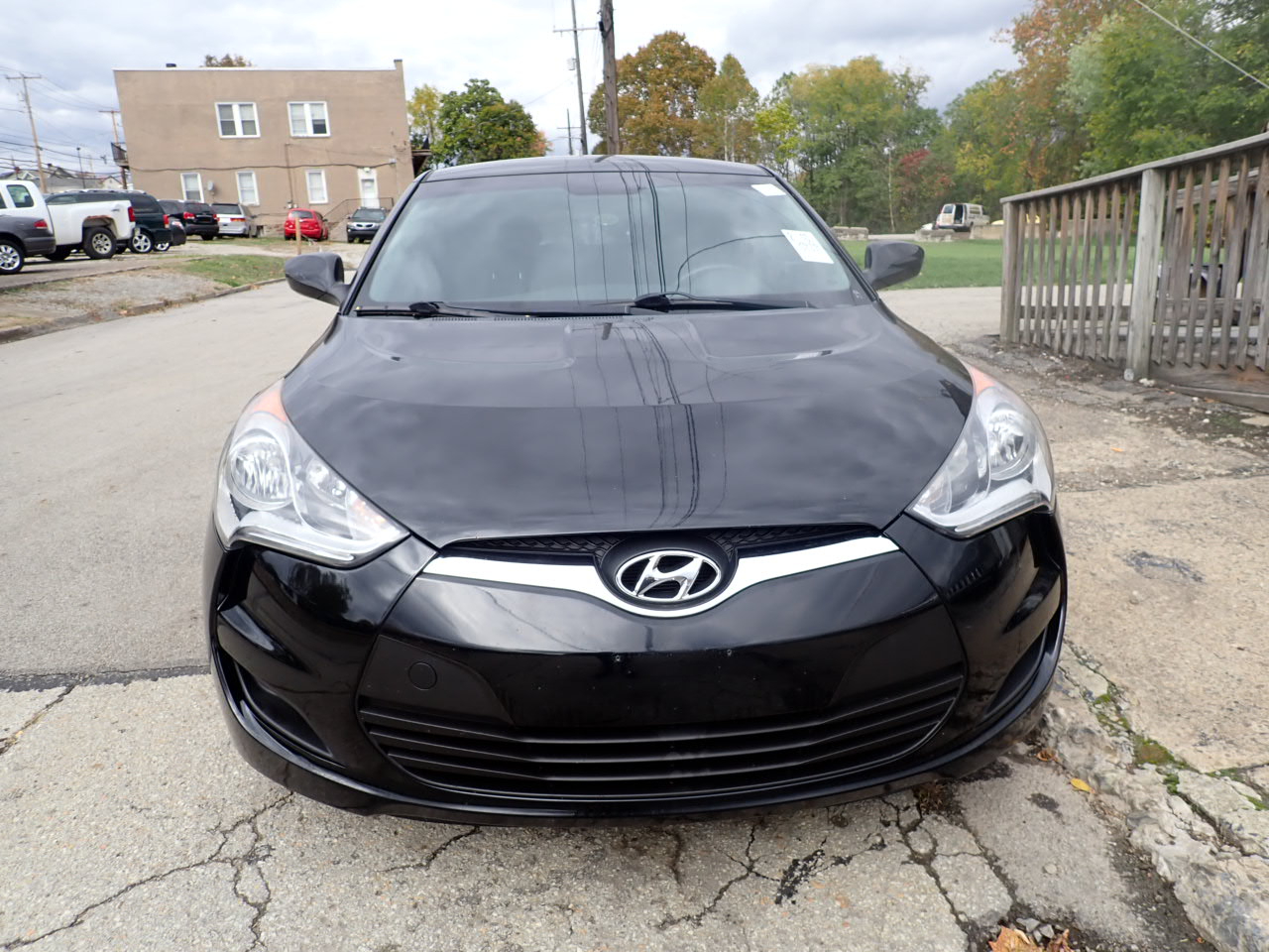 Hyundai Veloster Base 6MT 2016 Hyundai Veloster Base 6MT 2016