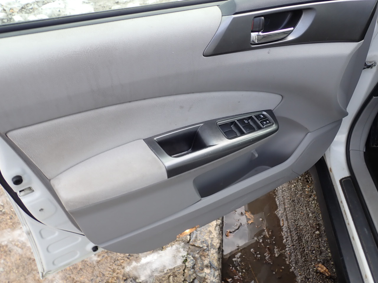 Subaru Forester 2.5X Limited 2011