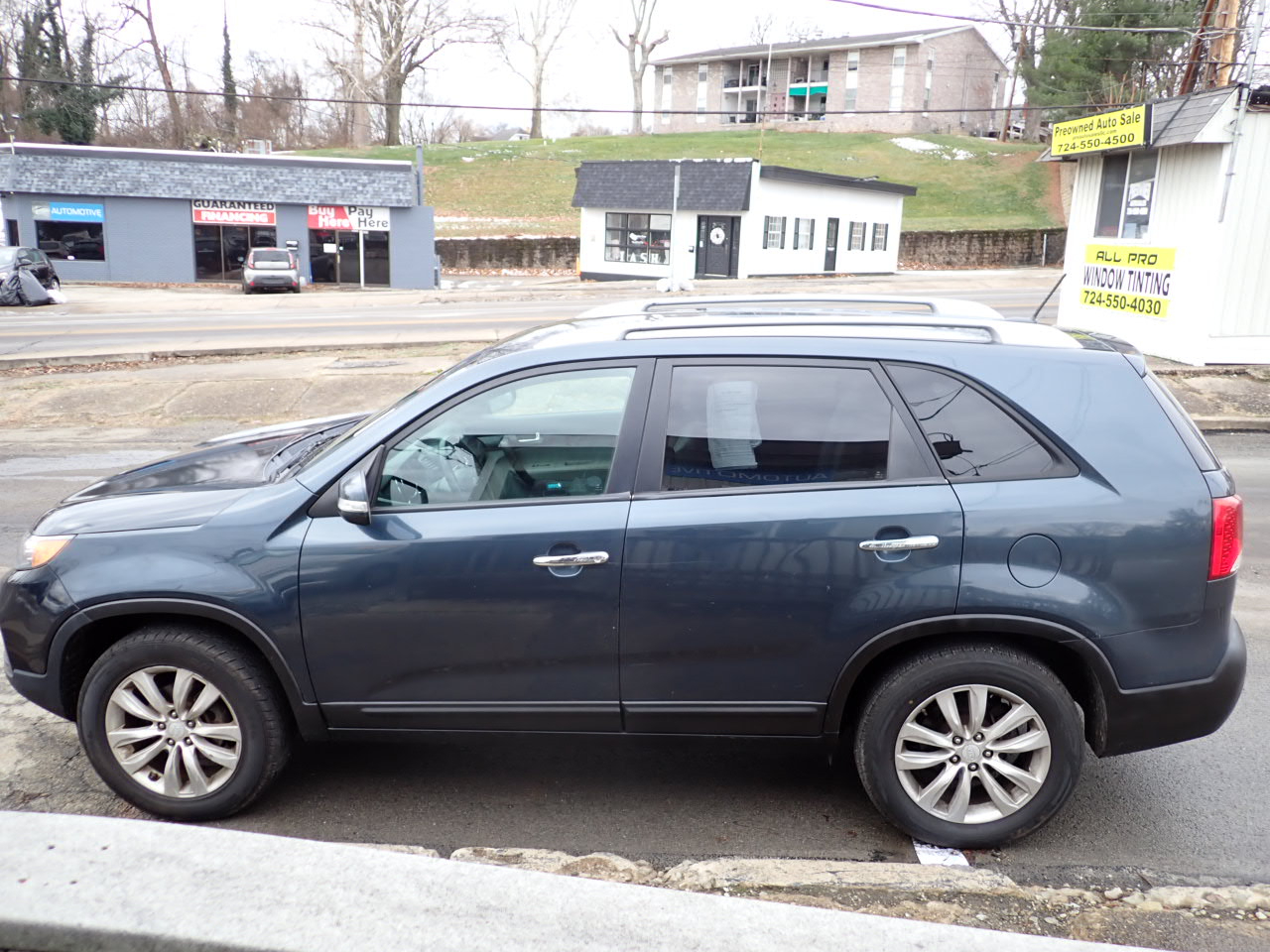Kia Sorento LX 2WD 2011