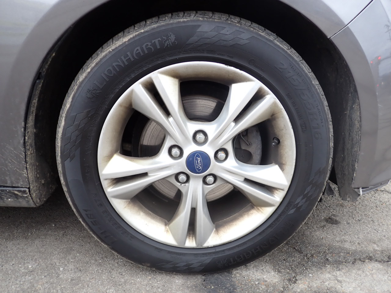 Ford Focus SE Sedan 2014