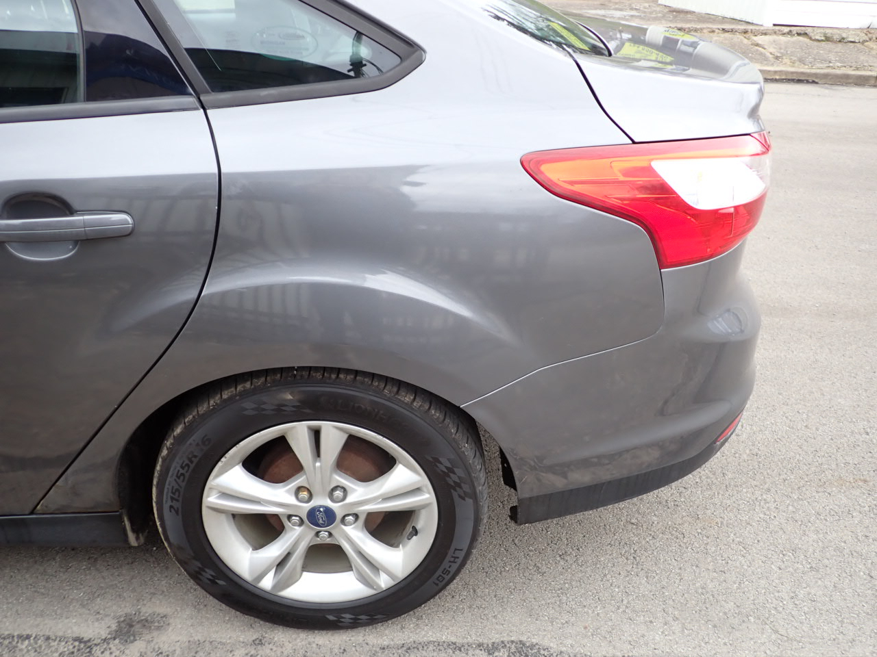 Ford Focus SE Sedan 2014