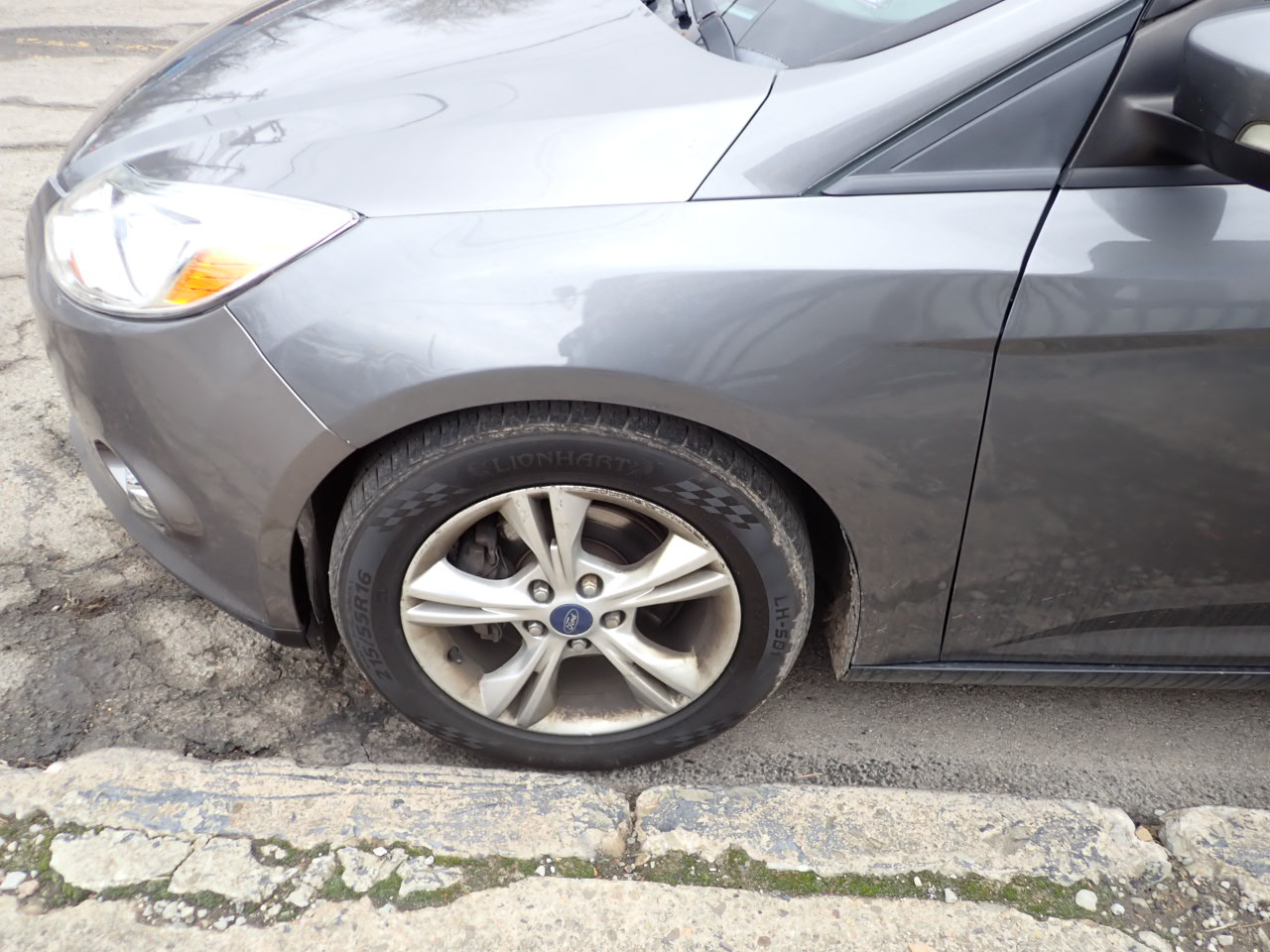 Ford Focus SE Sedan 2014