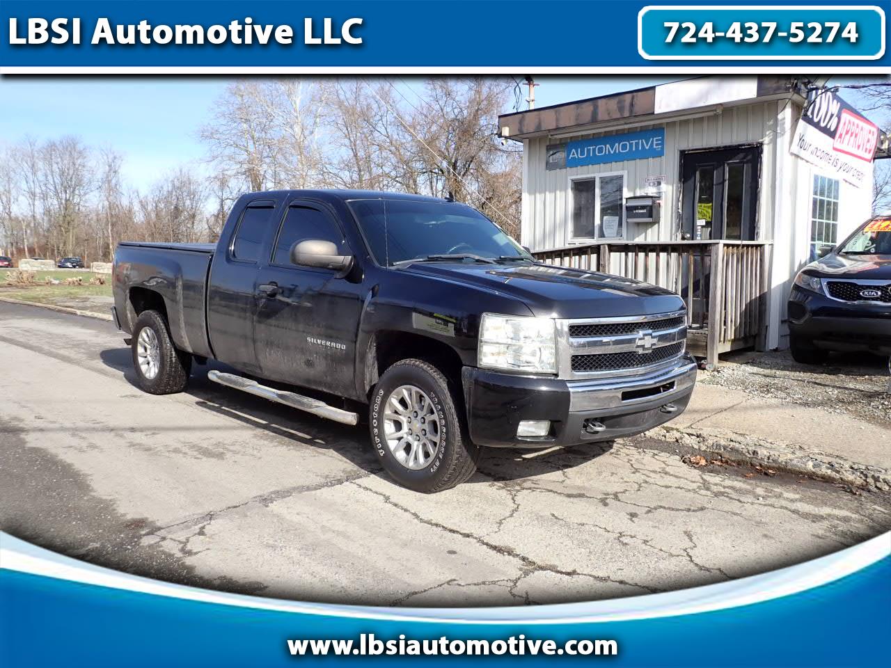 2011 Chevrolet Silverado 1500 LT Ext. Cab Long Box 4WD