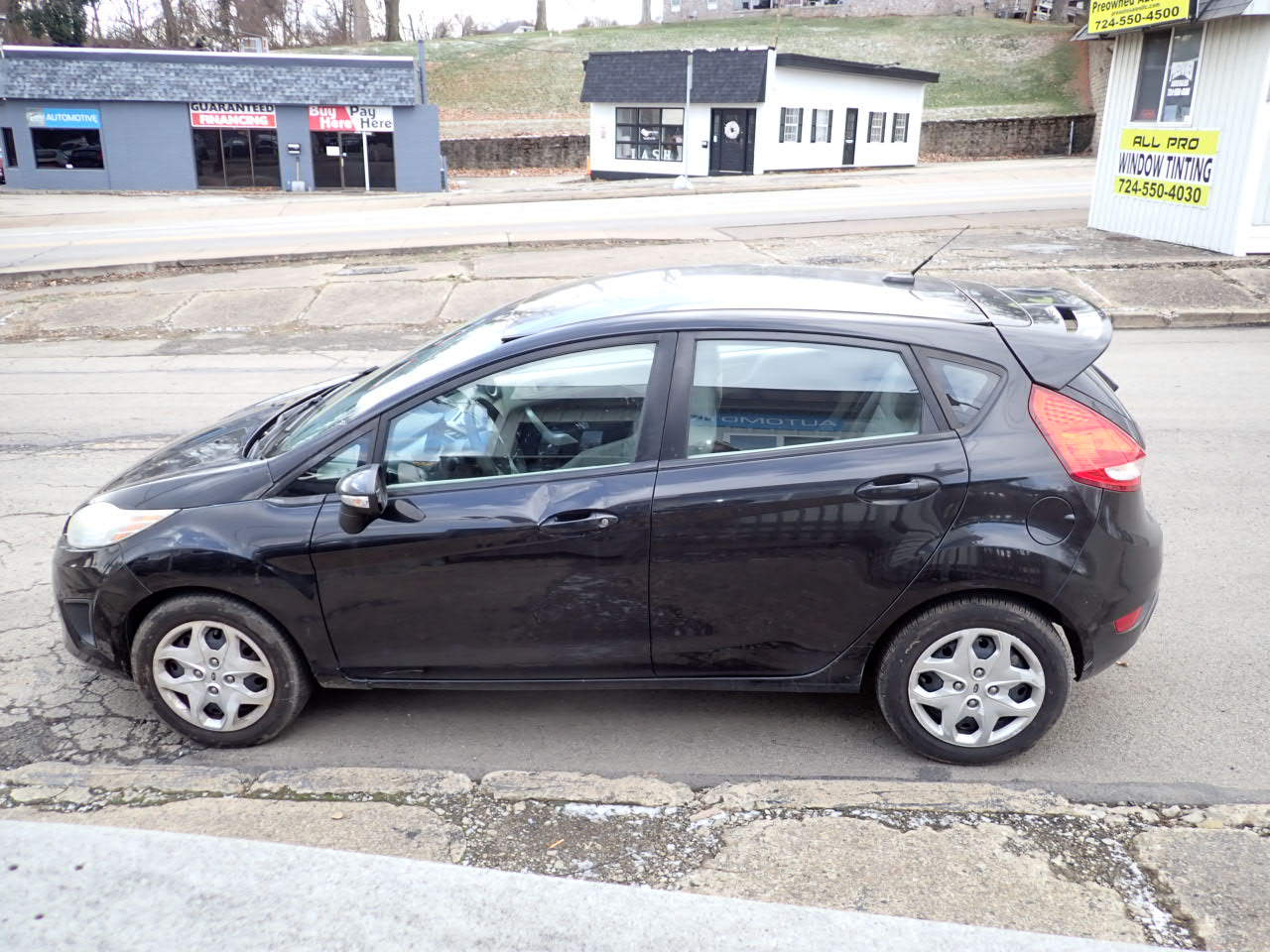 Ford Fiesta SE Hatchback 2013