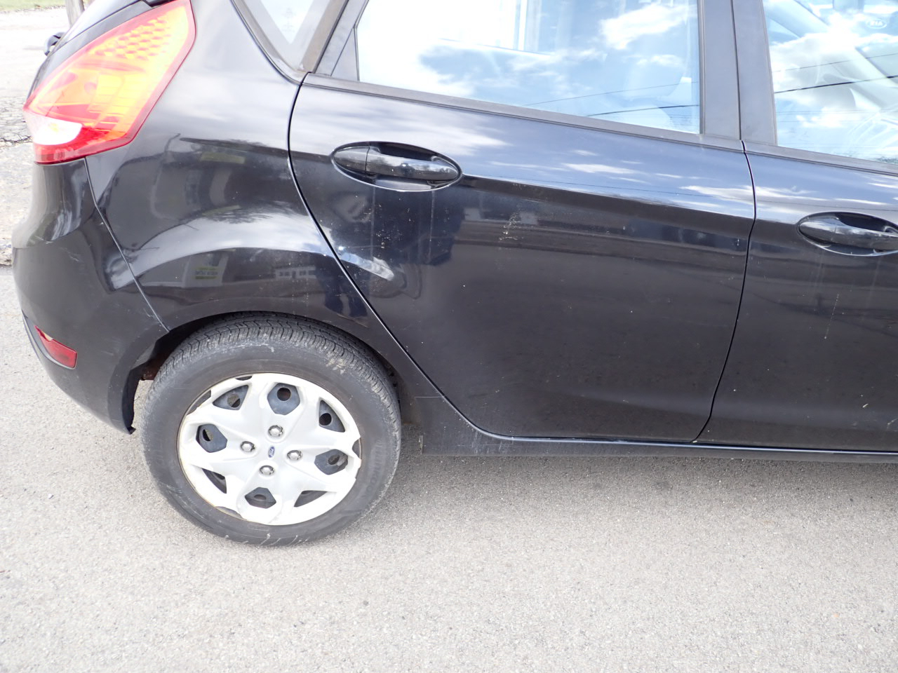 Ford Fiesta SE Hatchback 2013