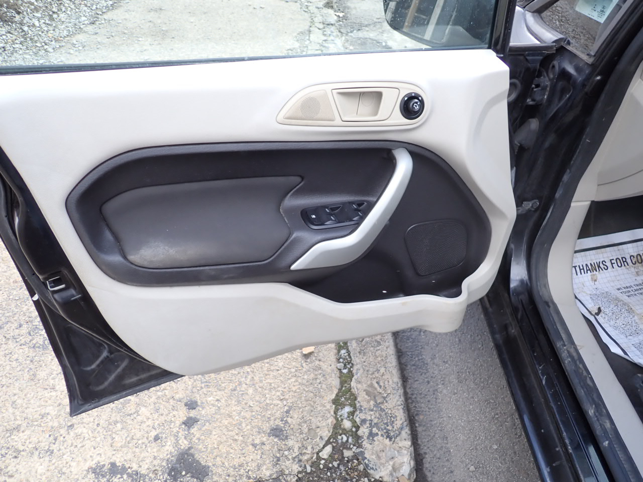 Ford Fiesta SE Hatchback 2013