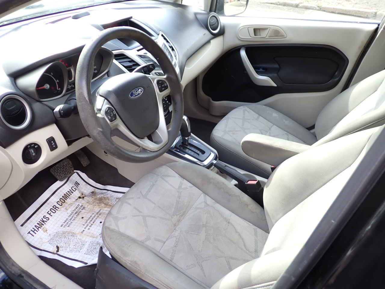 Ford Fiesta SE Hatchback 2013