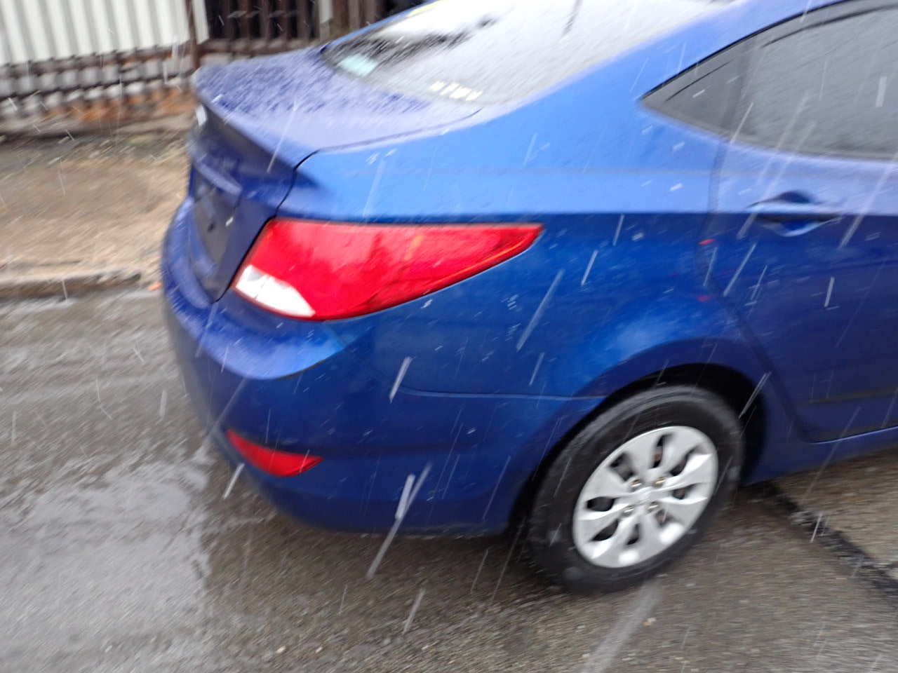 Hyundai Accent GLS 4-Door 6A 2015