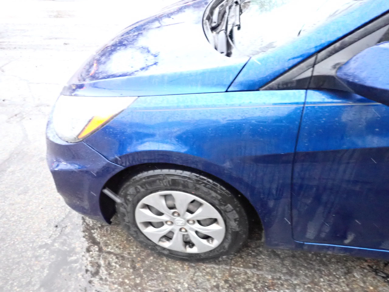 Hyundai Accent GLS 4-Door 6A 2015