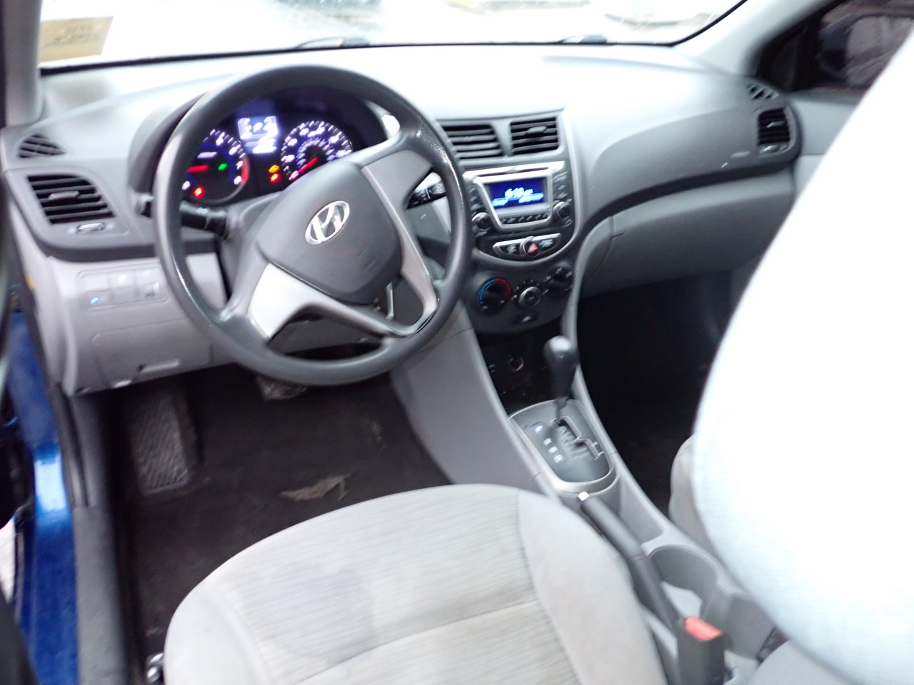 Hyundai Accent GLS 4-Door 6A 2015