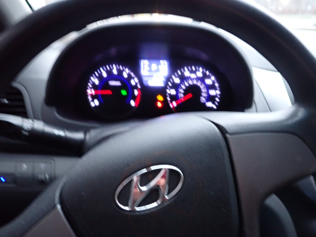 Hyundai Accent GLS 4-Door 6A 2015