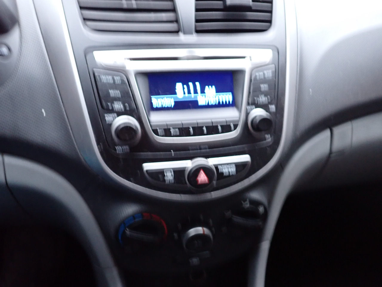 Hyundai Accent GLS 4-Door 6A 2015