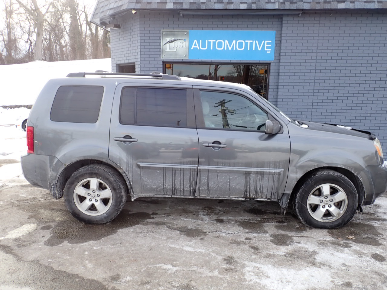 Honda Pilot EX-L 4WD 5-Spd AT with DVD 2011
